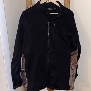 TAG Outdoor Company Black And Camo Jacket